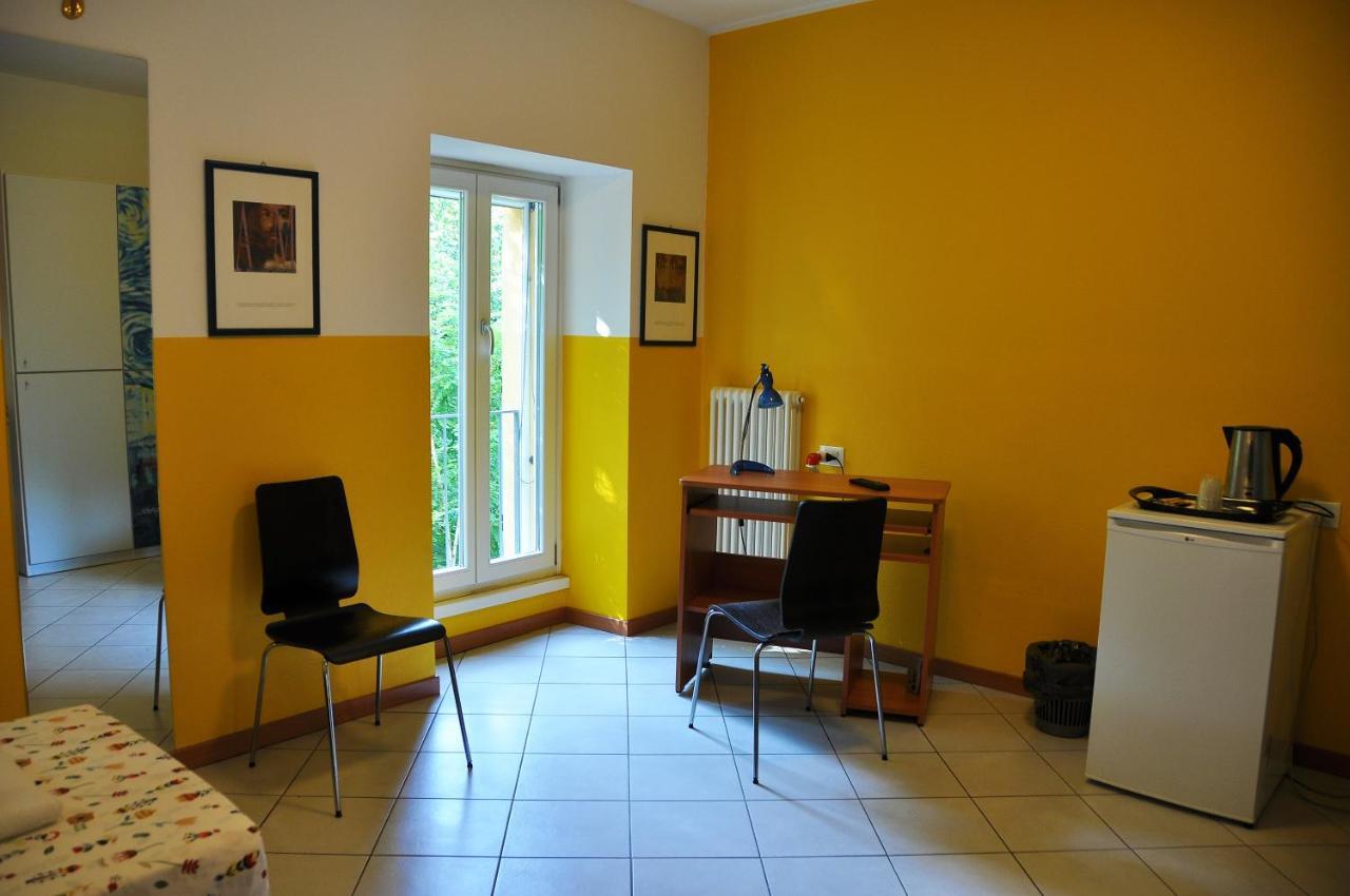 Ostello Residenza Molinatto Oggiono Dış mekan fotoğraf