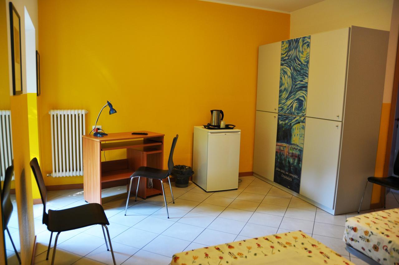Ostello Residenza Molinatto Oggiono Dış mekan fotoğraf