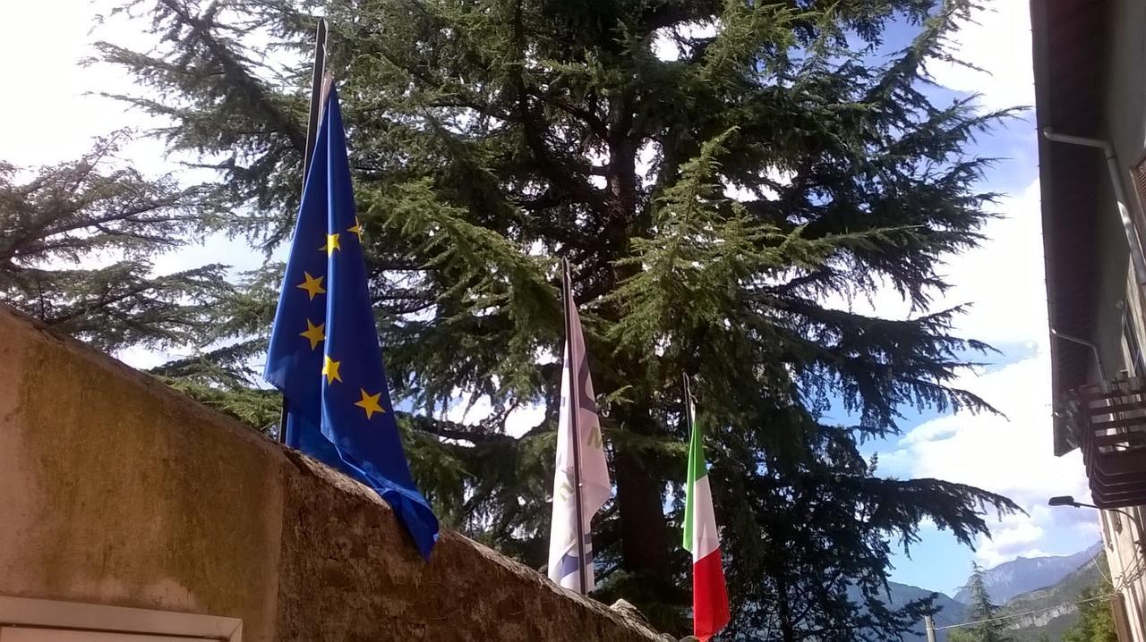 Ostello Residenza Molinatto Oggiono Dış mekan fotoğraf
